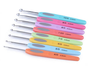 SET 8 Uncinetti Ergonomici - - LacariaRicami.Store