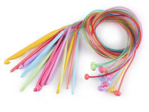 Uncinetto Tunisino in Plastica - Colore: - by LacariaRicami.Store