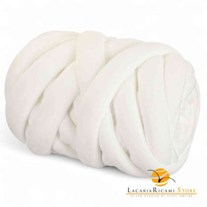 Filato Imbottito MARSHMALLOW: Un morbido tubolare Imbottito 810894 - VELVET BIANCO - LacariaRicami.Store