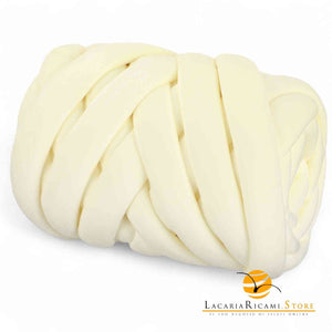 Filato Imbottito MARSHMALLOW: Un morbido tubolare Imbottito 810895 - VELVET GIALLINO - LacariaRicami.Store