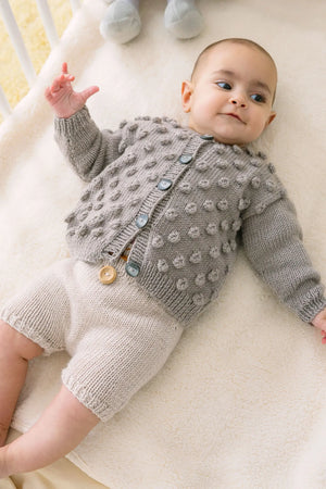 Book Baby - Maglia libro di modelli - DMC - Colore: - by LacariaRicami.Store