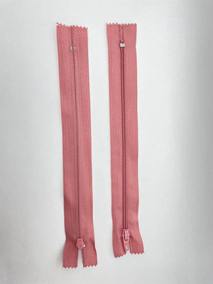 CERNIERA LAMPO 18 Cm - Colore: 070 - ROSA - by LacariaRicami.Store