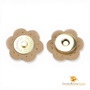Chiusura magnetica in ecopelle cucibile per borse - Fiore | MAF Accessories - Colore: 56244 - ECRÚ - by LacariaRicami.Store