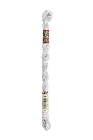 COTONE PERLÉ MÉDIUM - DMC - Colore: 5 M - 01 - by LacariaRicami.Store