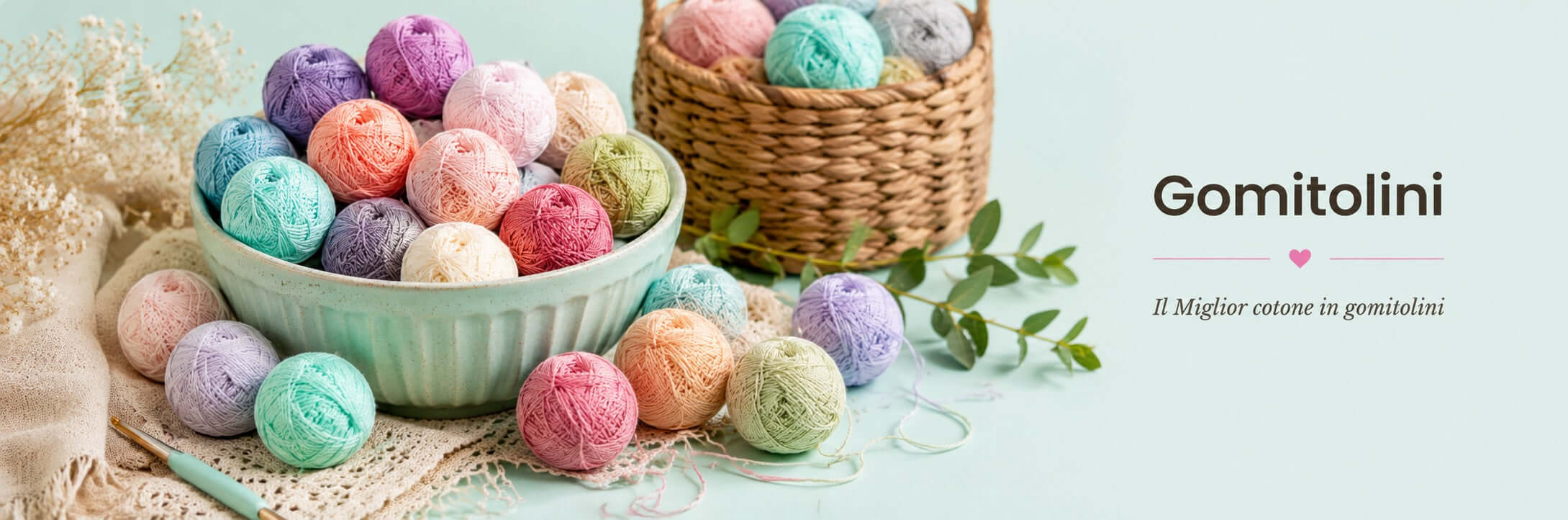 Gomitolini di cotone per piccoli lavori e uncinetto fine