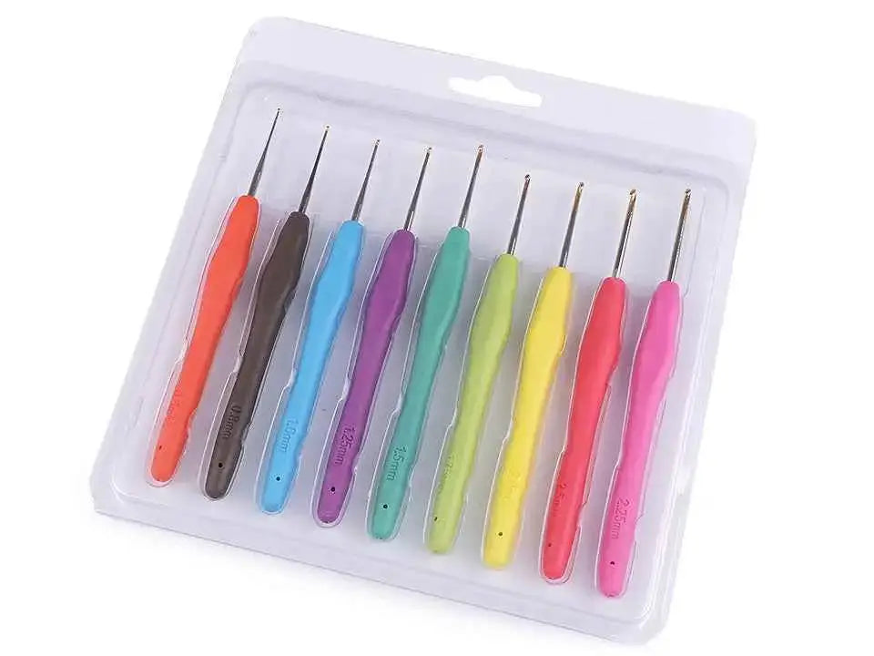 SET 9 Uncinetti Cotone Ergonomici Gomma - - LacariaRicami.Store