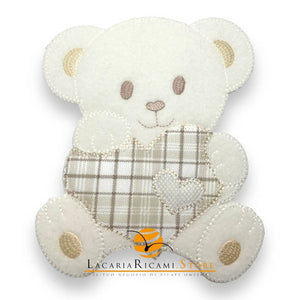 APPLICAZIONE Ricamata Termoadesiva - ORSETTO Con Cuore - Colore: 02 - BEIGE - by LacariaRicami.Store