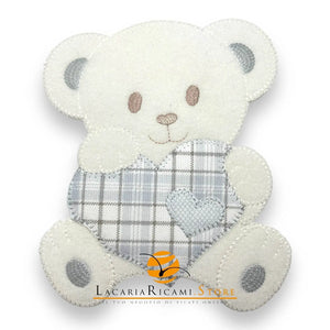 APPLICAZIONE Ricamata Termoadesiva - ORSETTO Con Cuore - Colore: 26 - GRIGIO - by LacariaRicami.Store