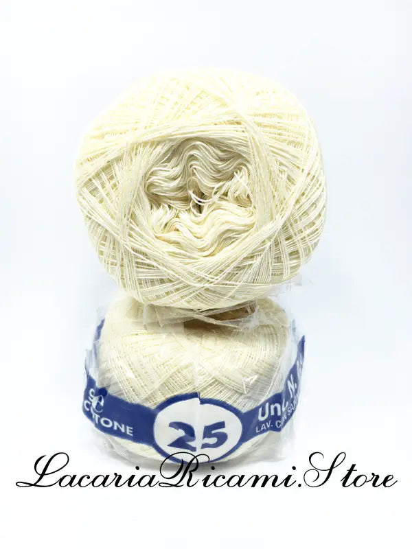 COTONE "AMBRA" 25 – Cucirini Tre Stelle 002 - GIALLINO (50 grammi)