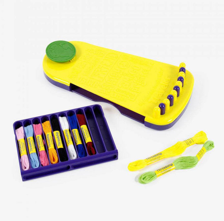 TELAIO/COFANETTO da viaggio per realizzare braccialetti brasiliani - DMC | Prodotto Creativo - - LacariaRicami.Store