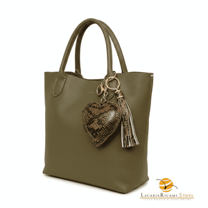 BAG CHARMS in EcoPelle - CUORE ♥️ - LacariaRicami.Store