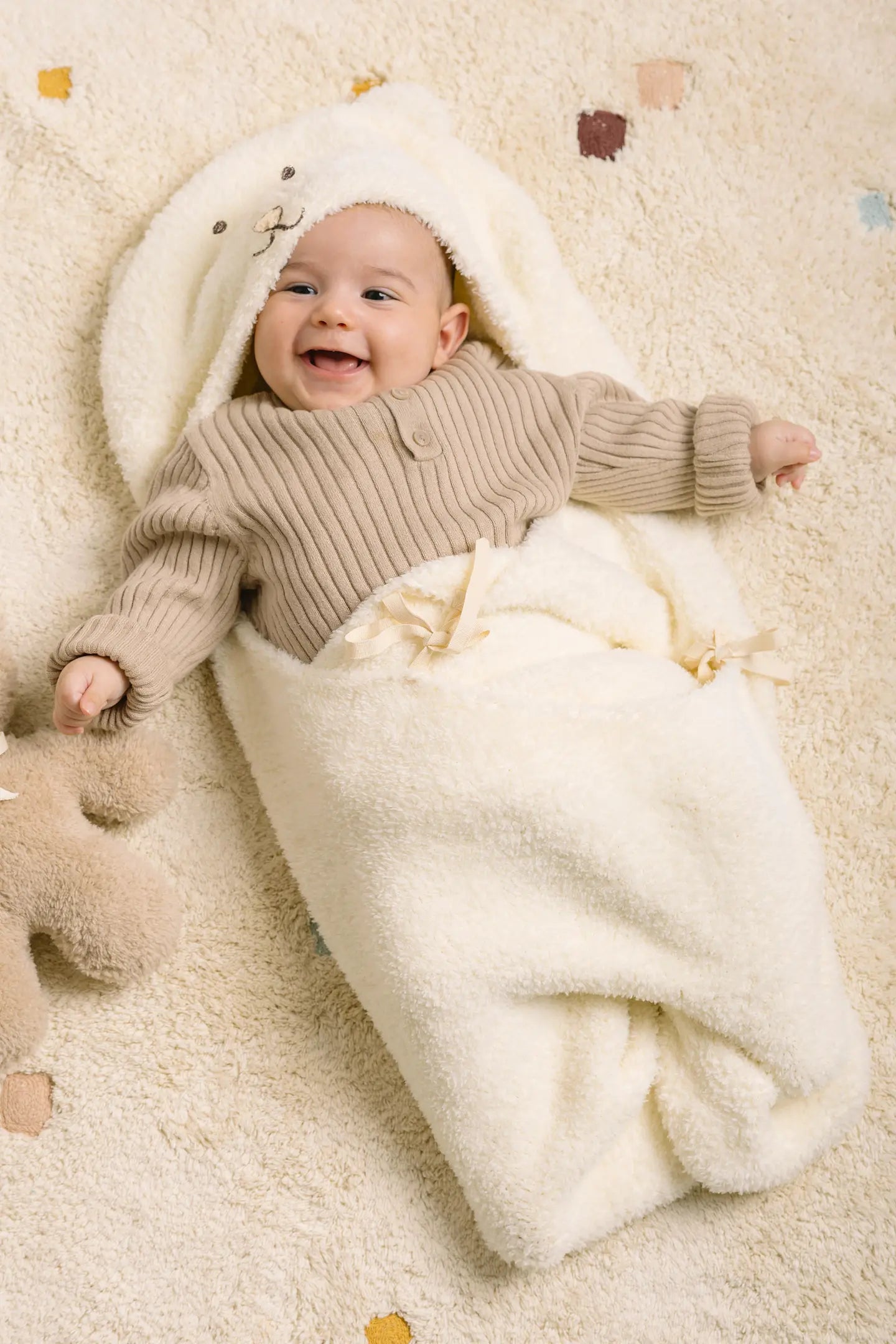 Book Baby - Maglia libro di modelli - DMC - Colore: - by LacariaRicami.Store