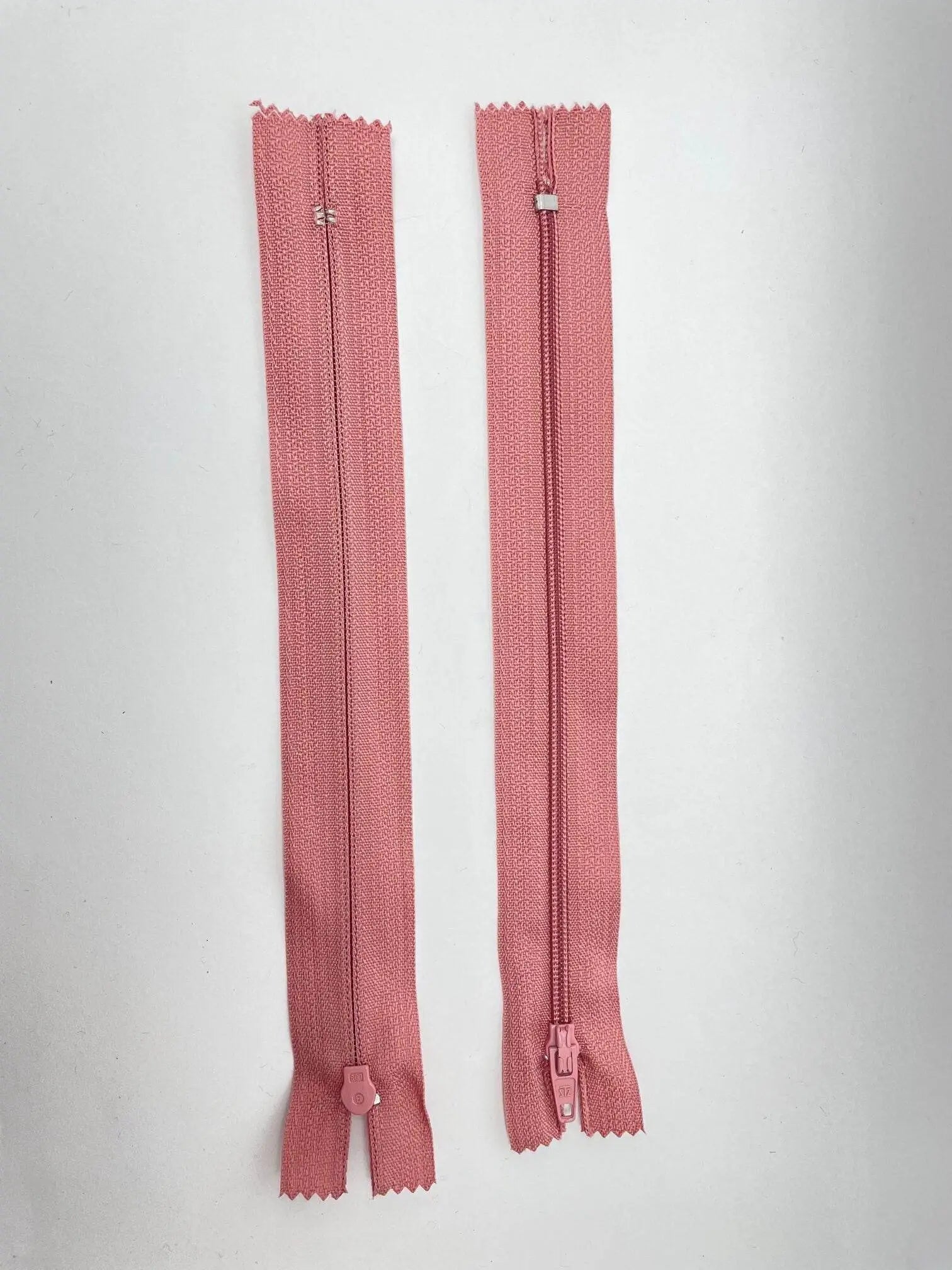 CERNIERA LAMPO 20 Cm - - LacariaRicami.Store