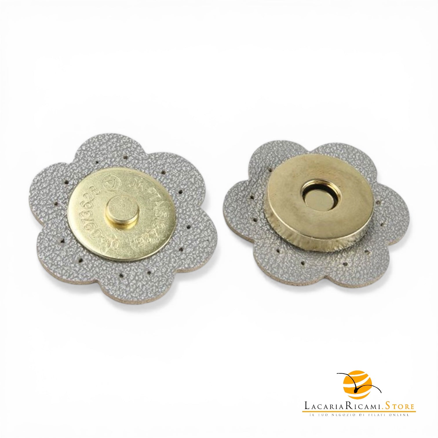 Chiusura magnetica in ecopelle cucibile per borse - Fiore | MAF Accessories - Colore: 56299 - ARGENTO - by LacariaRicami.Store