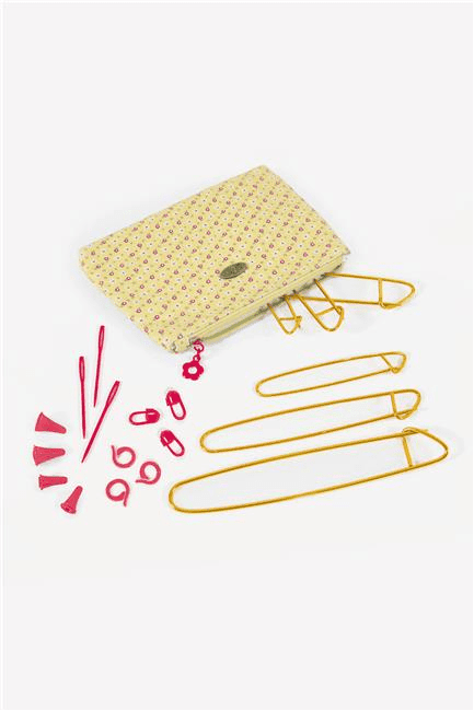 TROUSSE CON ACCESSORI PER MAGLIA - DMC - - LacariaRicami.Store