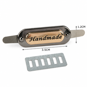 Etichetta HANDMADE In Metallo - MAF Accessories - Colore: HANDMADE 35x12mm - ORO - by LacariaRicami.Store